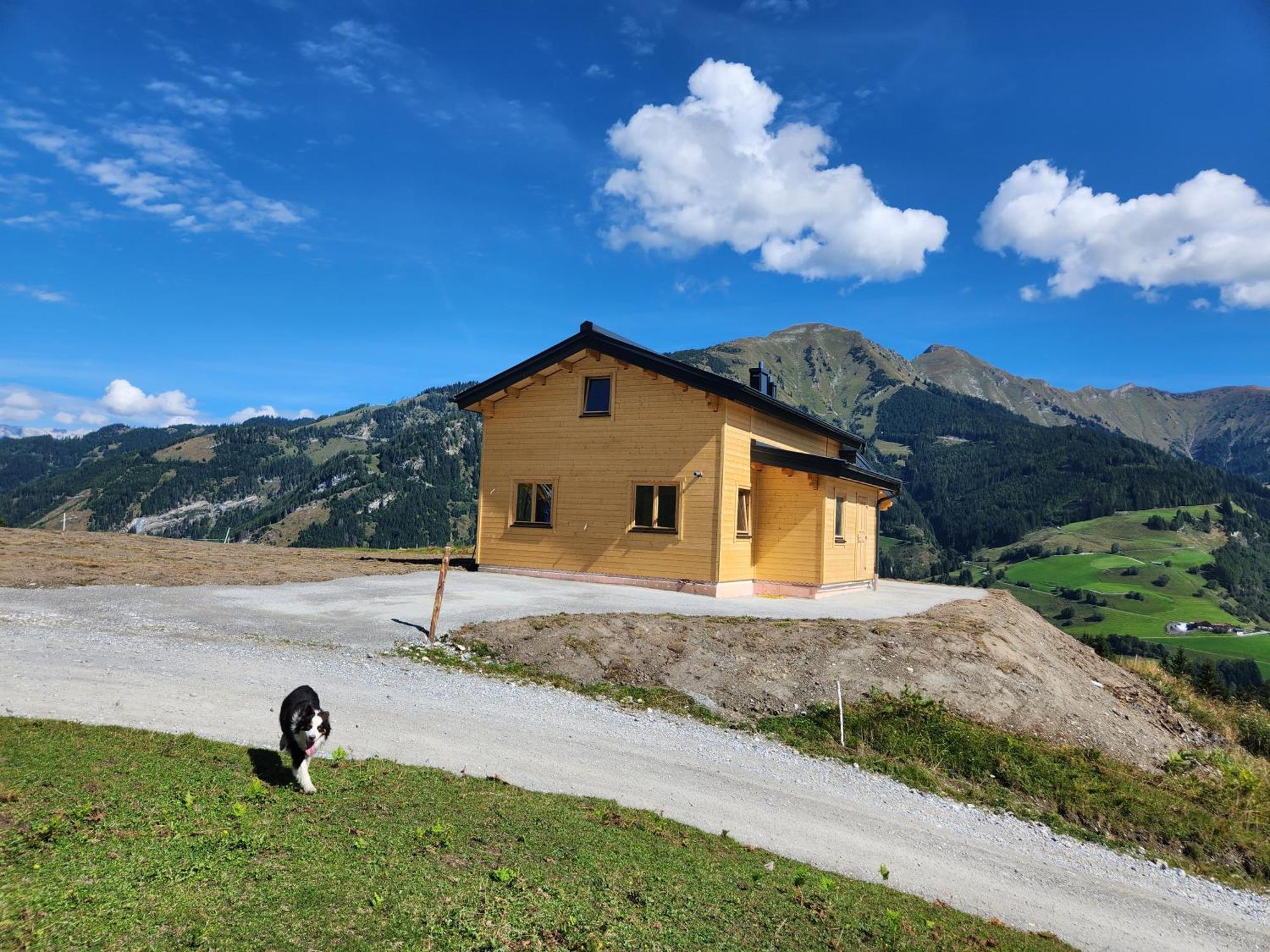 Lipphuette Top Lage Mit Traumhafter Aussicht เราริส ภายนอก รูปภาพ
